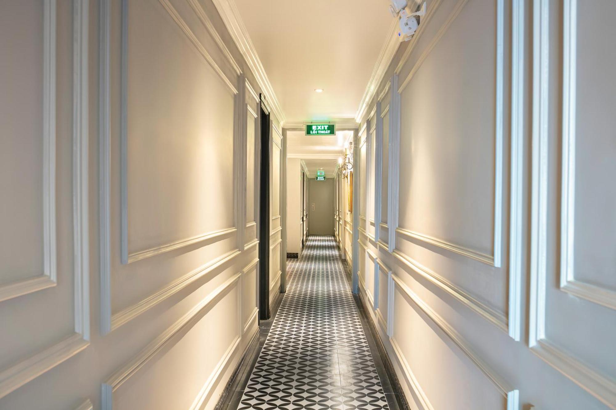 Amira Hotel Hanoi Exteriör bild